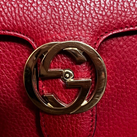 Gucci Interlocking G Shoulder Bag-Red Leather - Picture 5 of 10